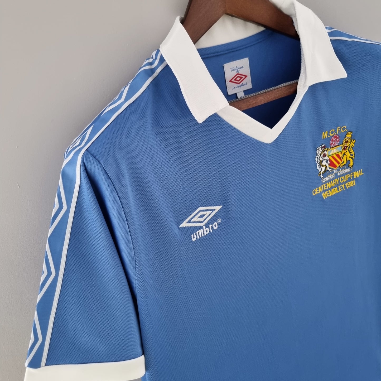 Manchester City 1981/82 Home Jersey
