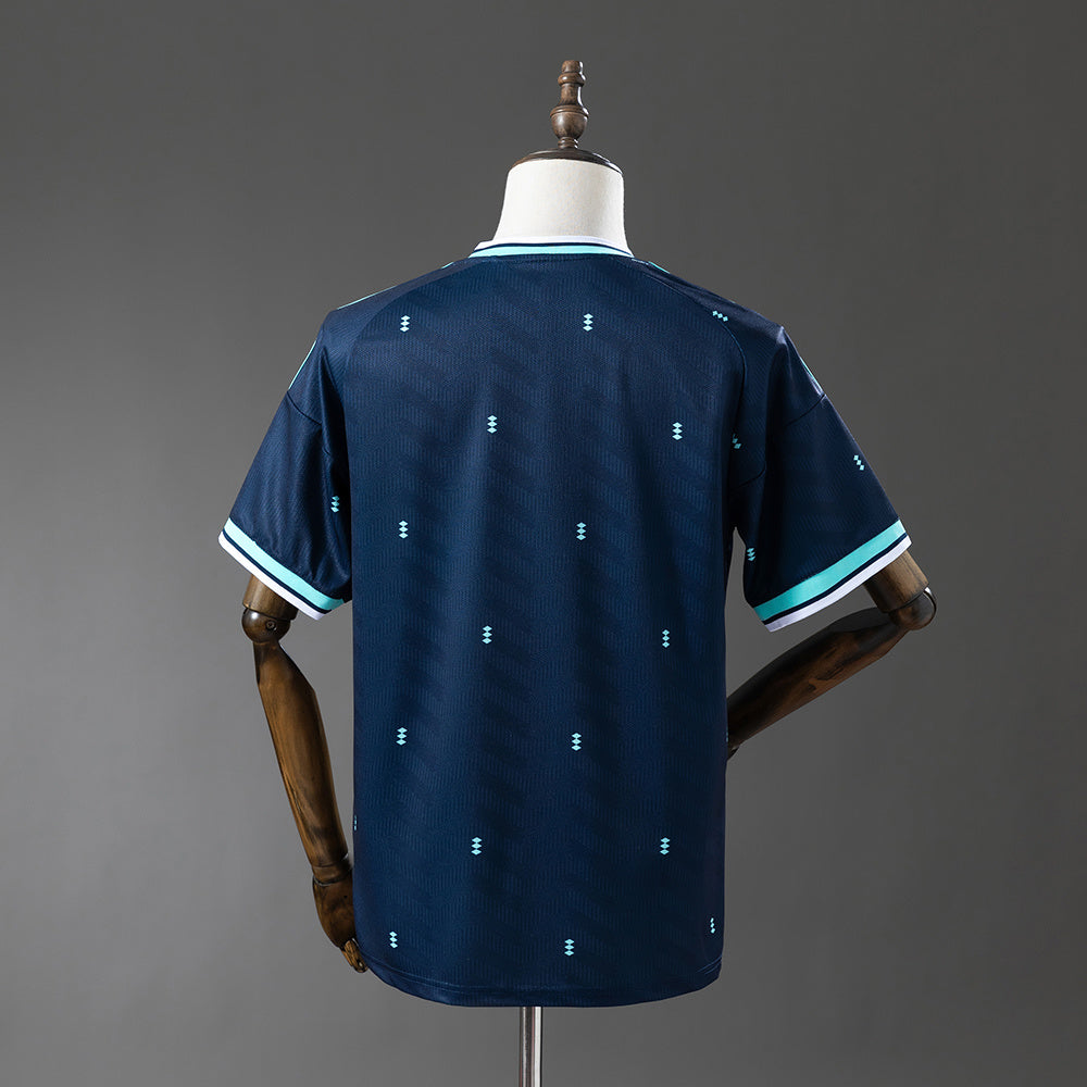 Maillot domicile Japon 2026