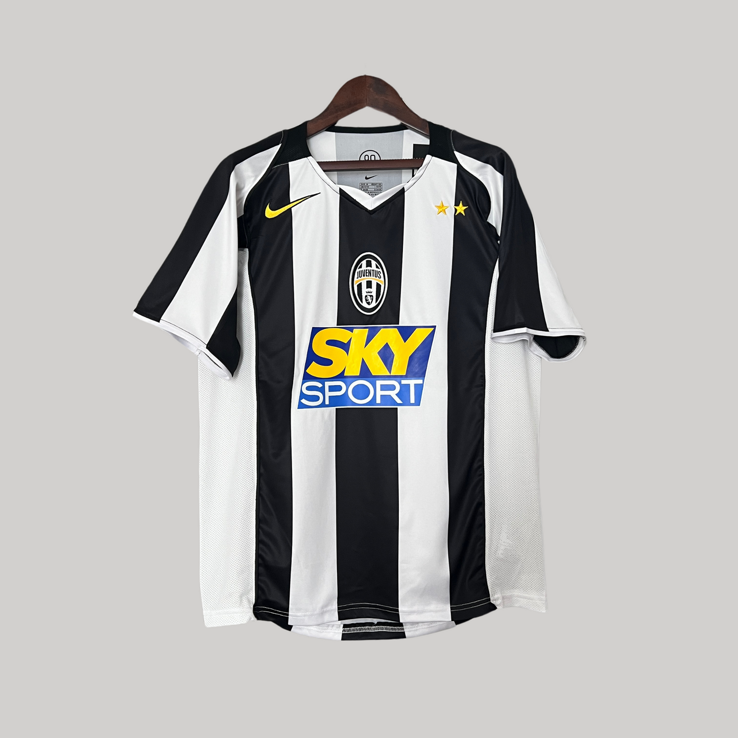 Juventus 2004/05 Home Jersey