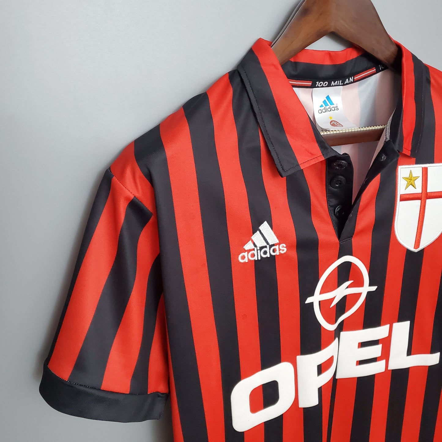 AC Milan 1999/00 Home Jersey