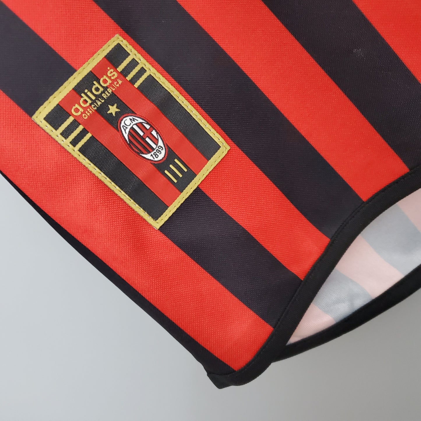 AC Milan 1999/00 Home Jersey