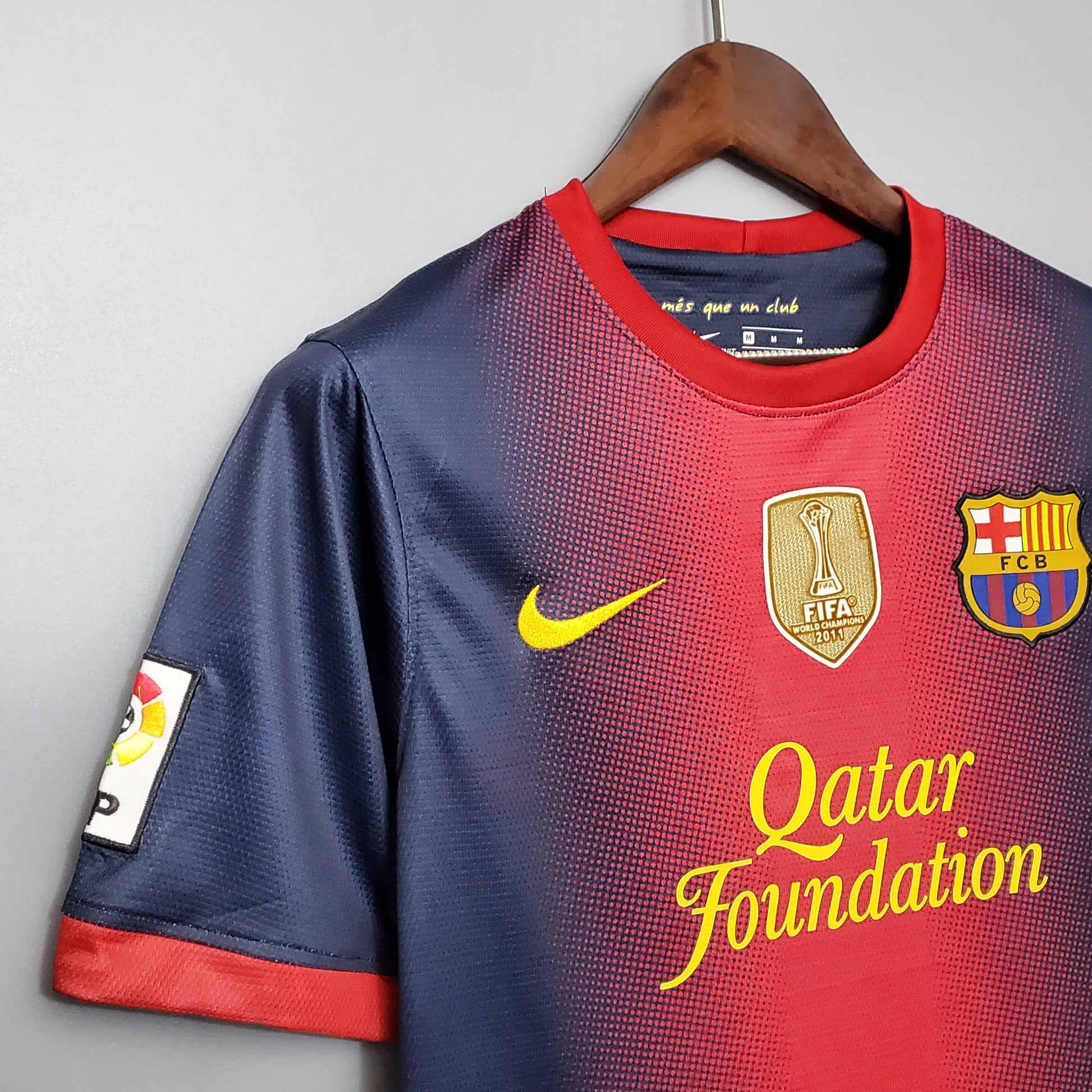 BARCELONA 2012 2013 HOME FOOTBALL SHIRT SOCCER JERSEY NIKE BARCELONA 2012 2013 HOME FOOTBALL SHIRT SOCCER JERSEY NIKE