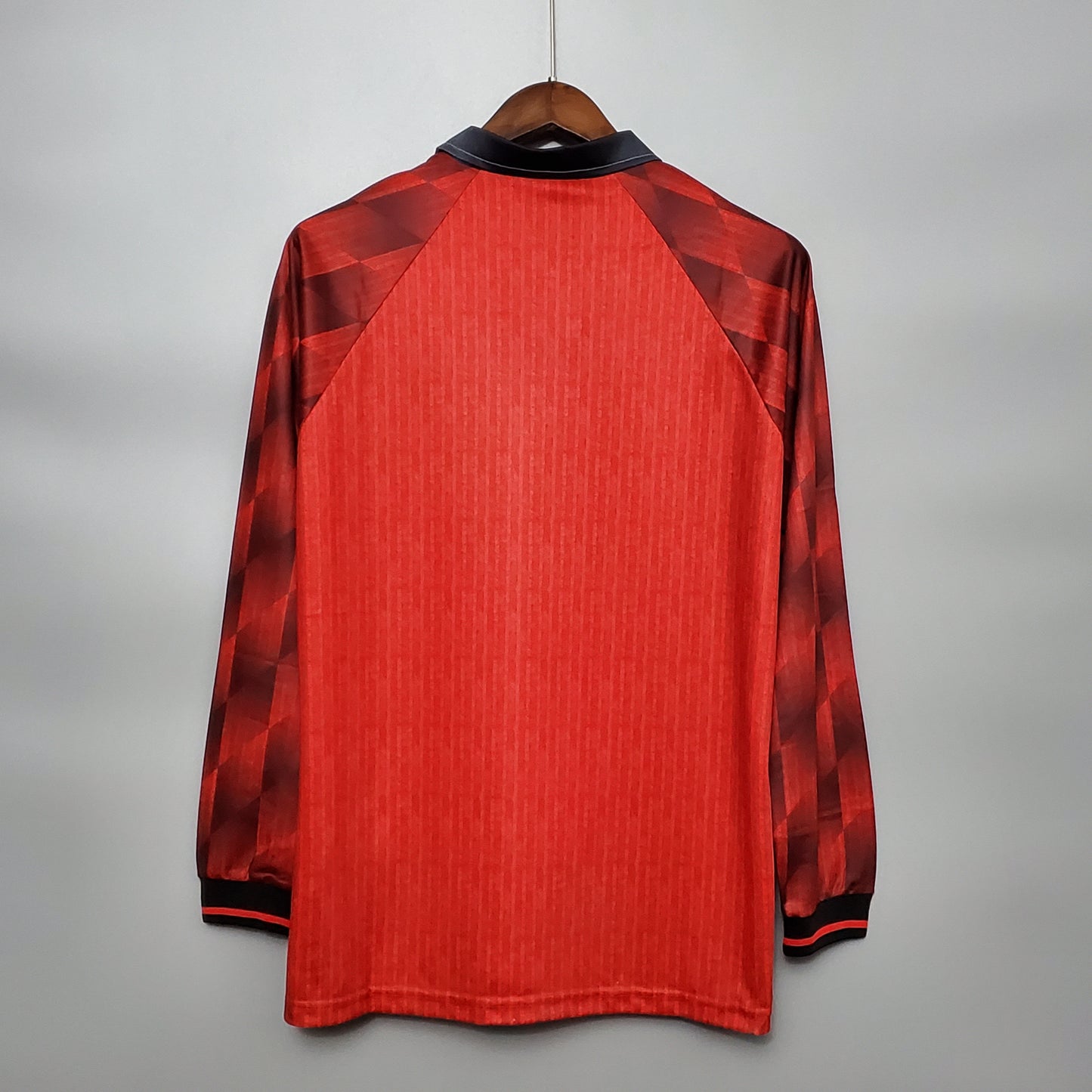 Manchester United 1996 Home Jersey - Long Sleeve – Retros League