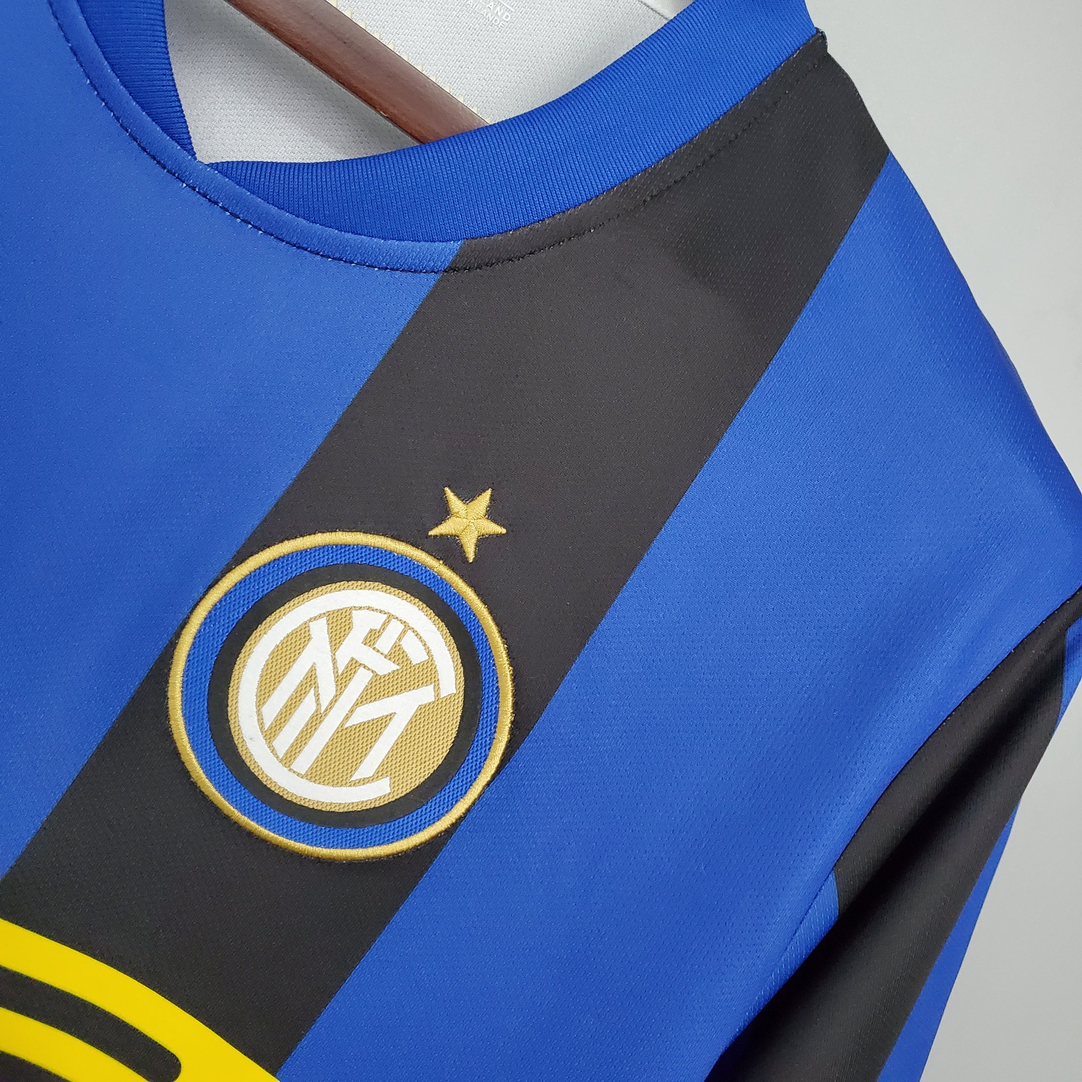 Inter 2008/09 Home Jersey – Retros League