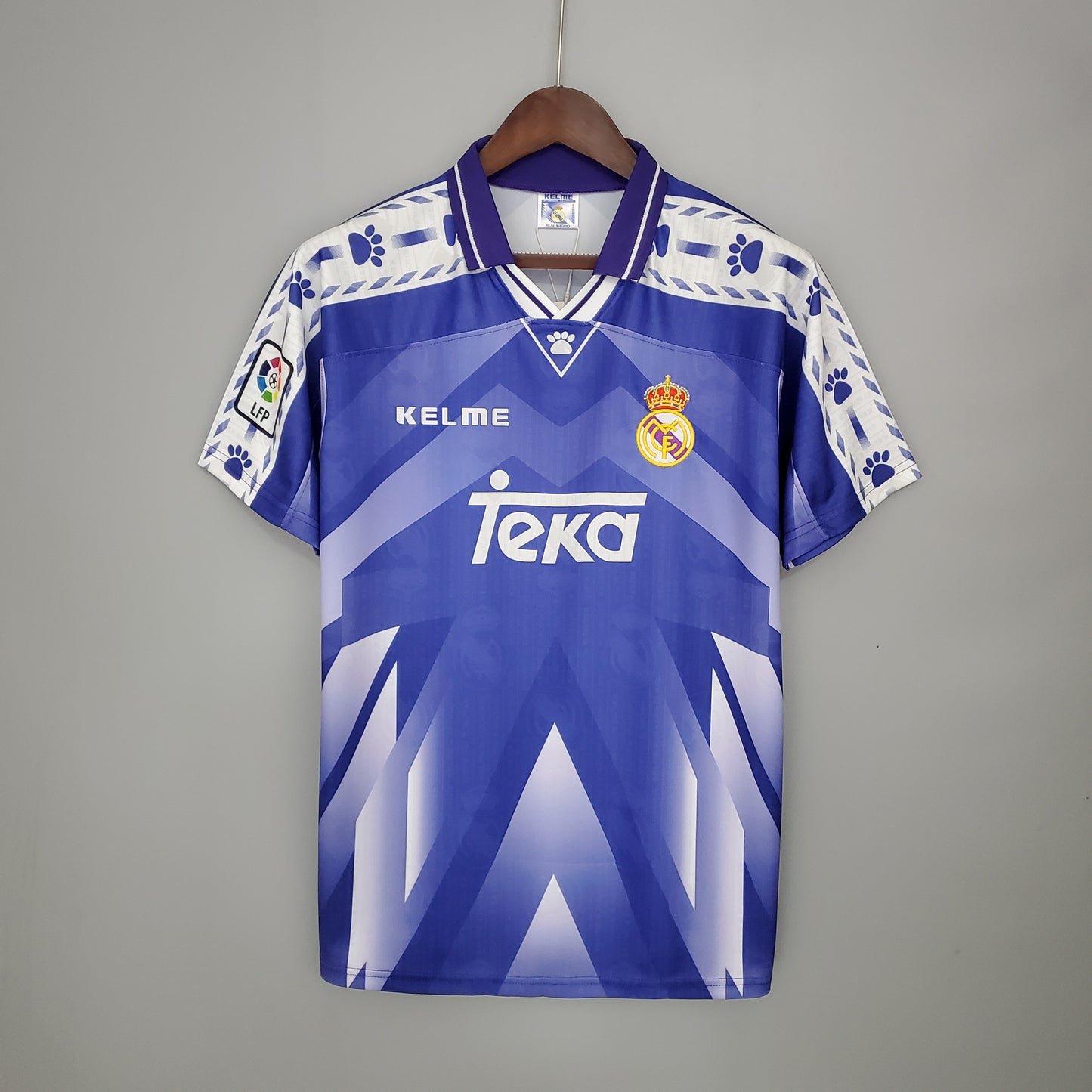 Real Madrid 1996/97 Away Jersey