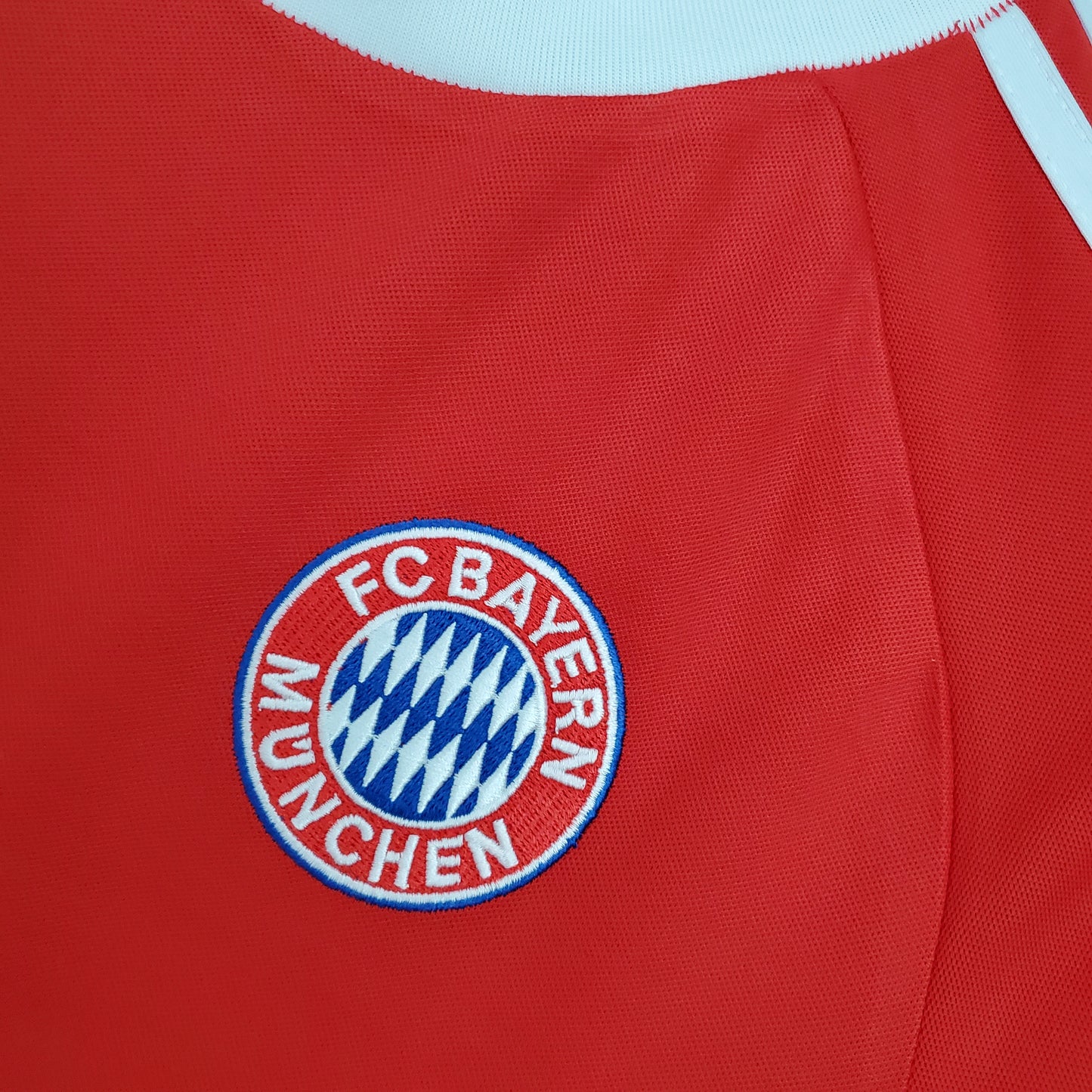 Bayern Munchen 2000/01 Home Jersey