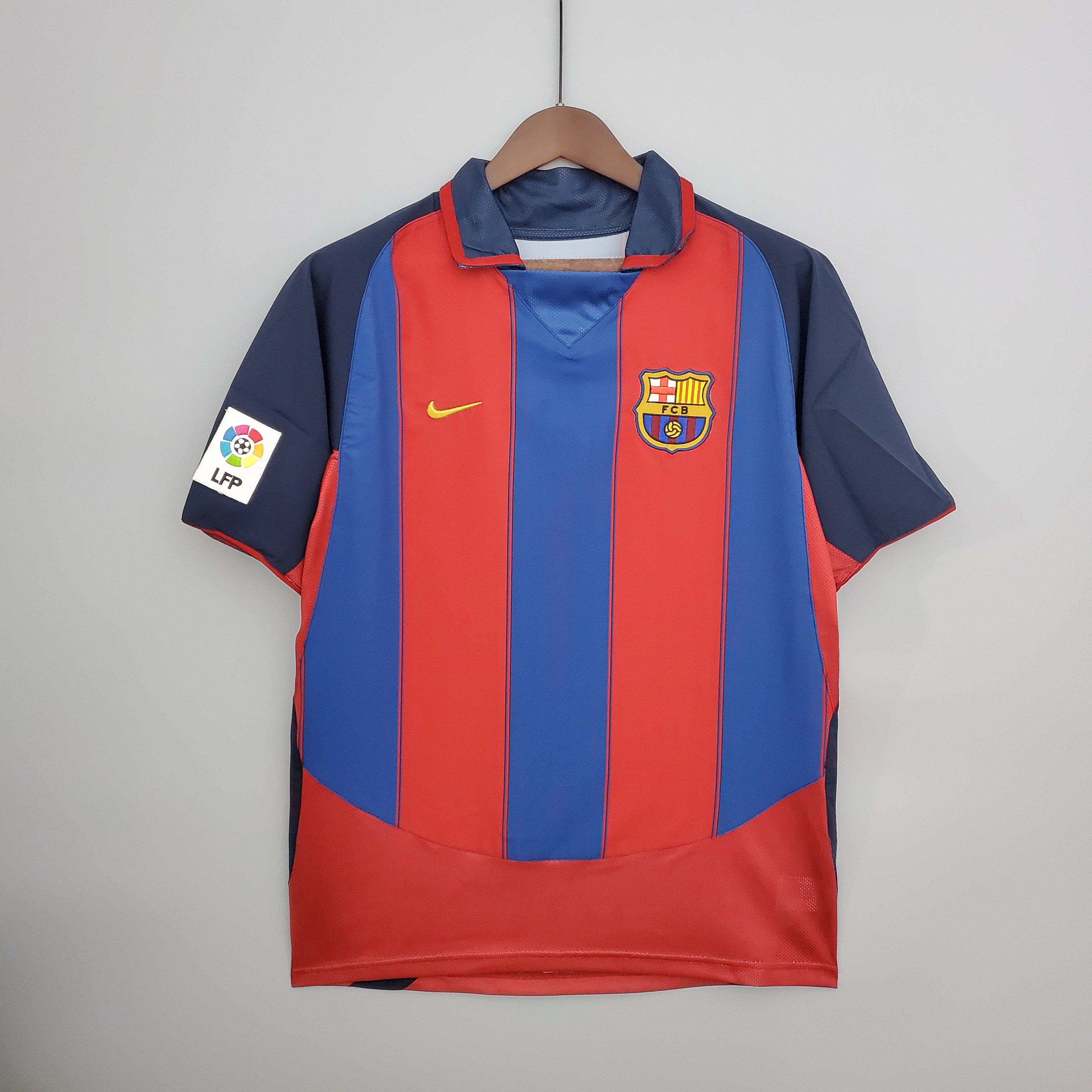 Barcelona 2003/04 Home Jersey – Retros League