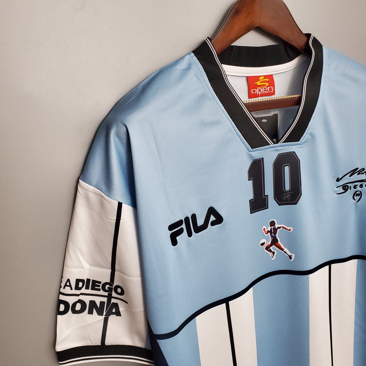 Argentina Jersey 2001 - Commemorative Edition Maradona